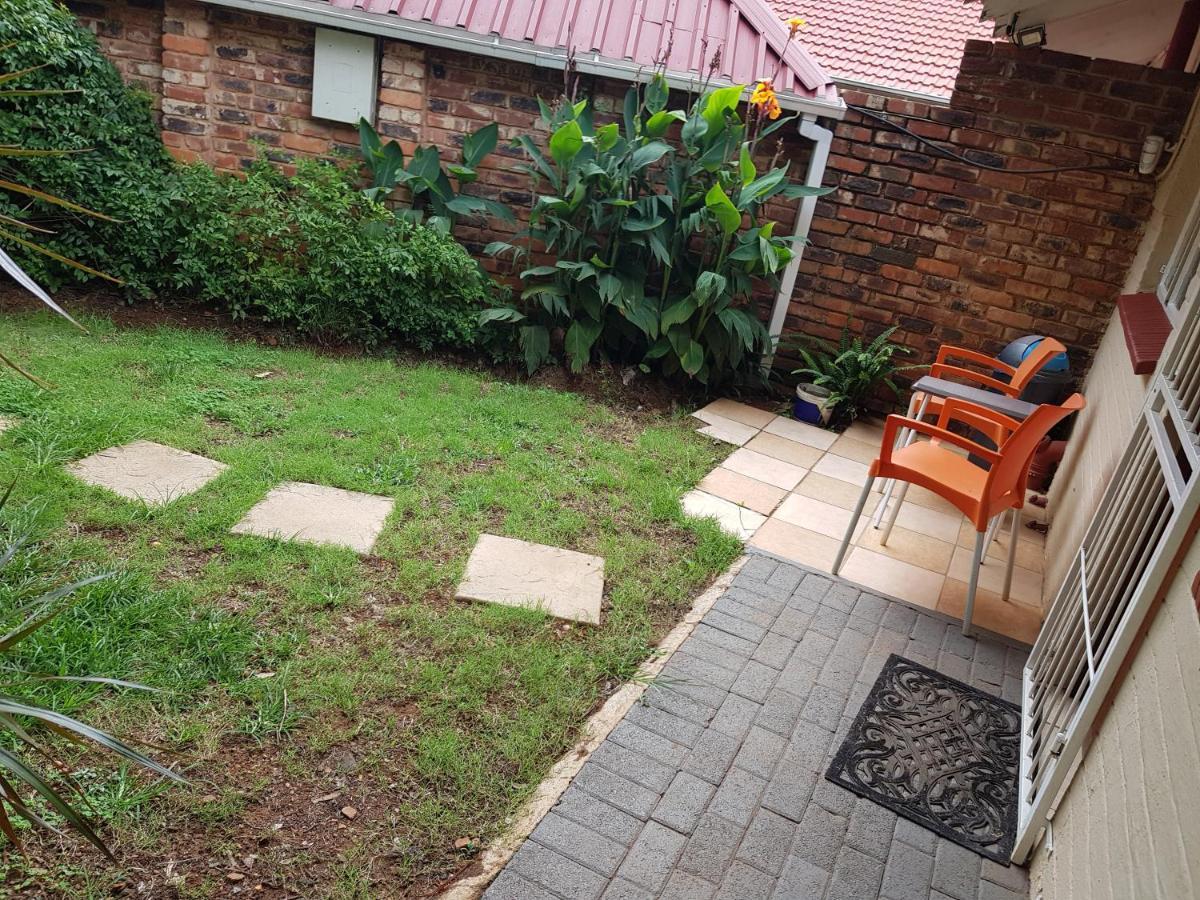 Hotel The Fairlands Hideout Johannesburg Zewnętrze zdjęcie