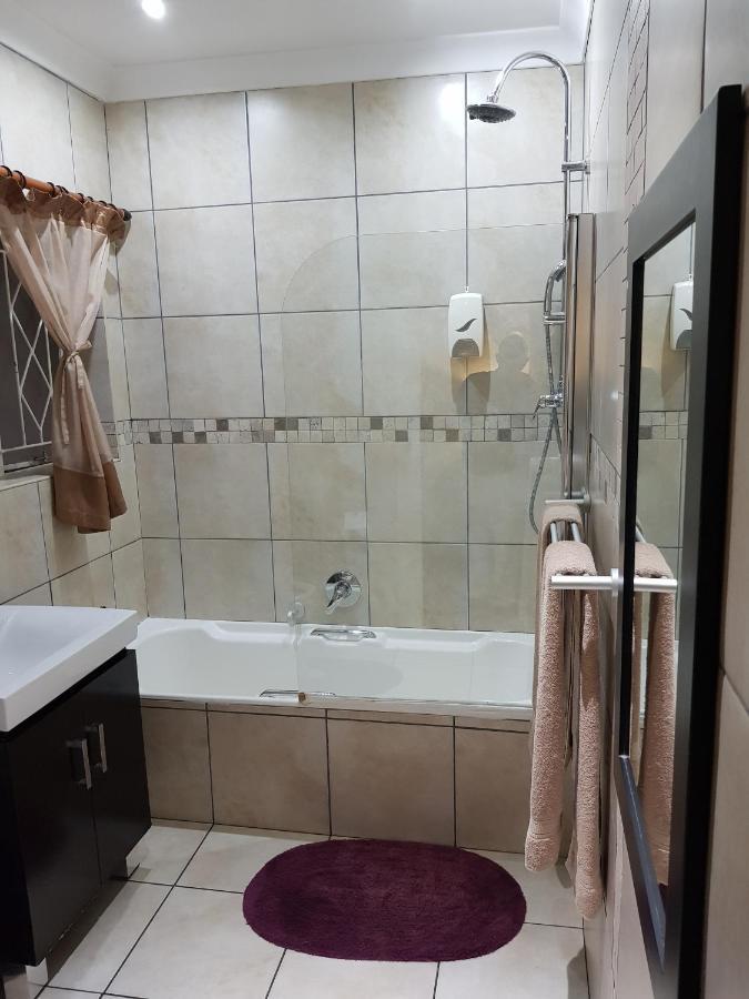 Hotel The Fairlands Hideout Johannesburg Zewnętrze zdjęcie
