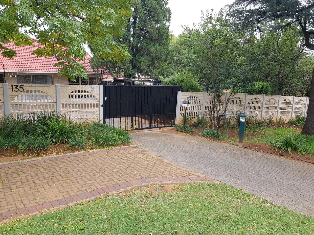 Hotel The Fairlands Hideout Johannesburg Zewnętrze zdjęcie
