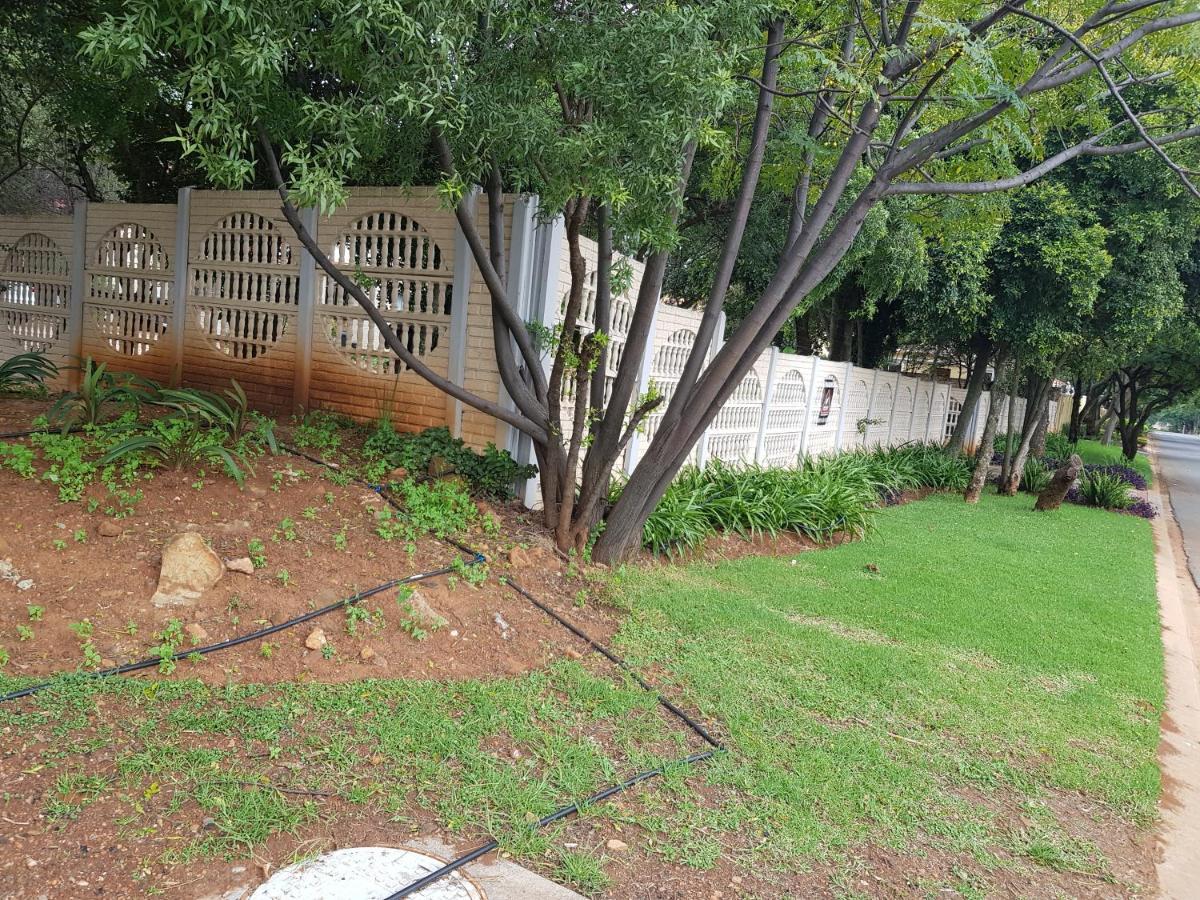 Hotel The Fairlands Hideout Johannesburg Zewnętrze zdjęcie